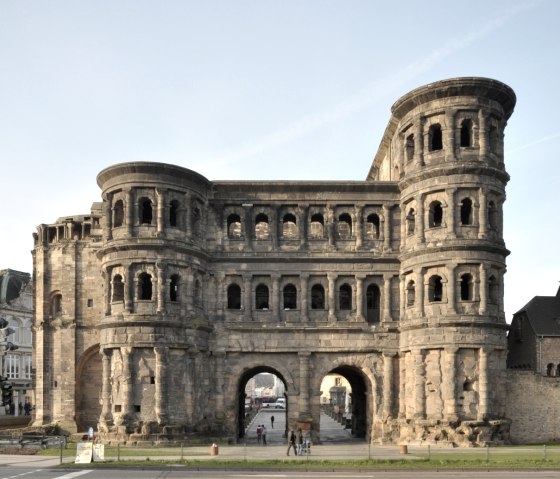 zda_porta-nigra, © GDKE – Rheinisches Landesmuseum Trier, Th. Zühmer zda_porta-nigra, © GDKE – Rheinisches Landesmuseum Trier, Th. Zühmer