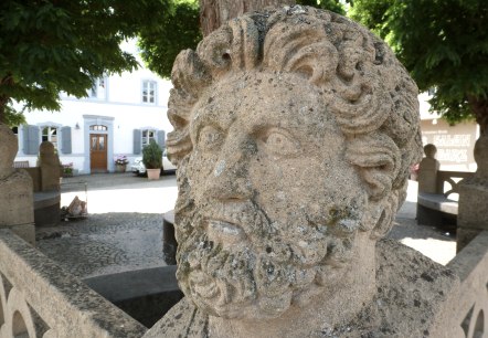 Hermenbrunnen, © Deutsch-Luxemburgische Tourist-Information Hermenbrunnen, © Deutsch-Luxemburgische Tourist-Information