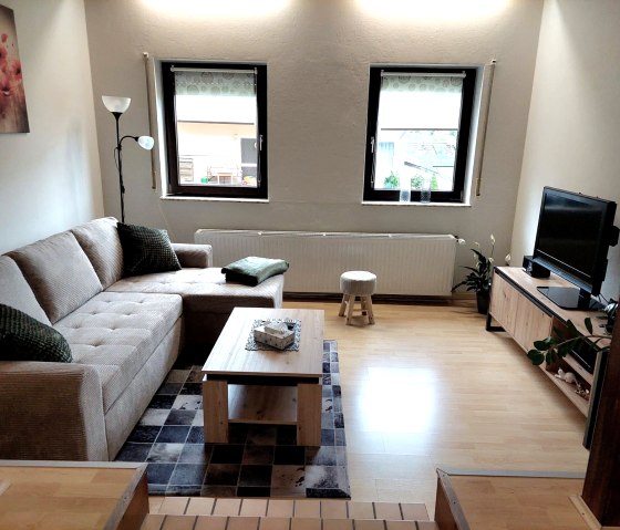 IMG-20250421-WA0002, &copy; Fischer