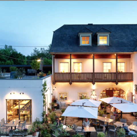 Heringsessen, &copy; Johannishof