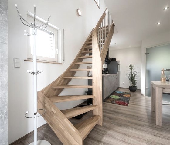 K&uuml;che_Eingang__Treppe, &copy; Monika Kunze