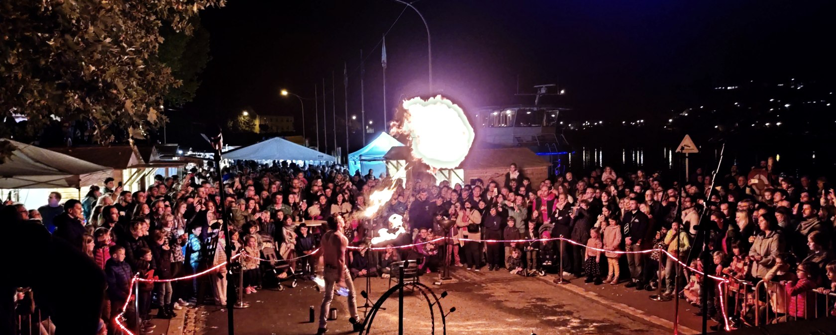 Mosel, Licht und Flammen