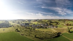 View of the Calvary and Alendorf on Eifelsteig stage 7, © Eifel Tourismus GmbH, D. Ketz
