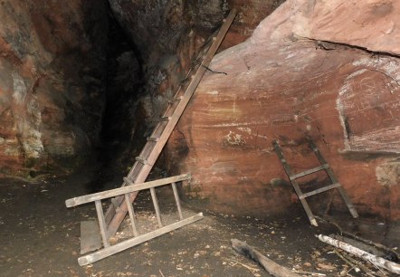 Klausenh&ouml;hle, Eingang, &copy; Deutsch-Luxemburgische Tourist-Information