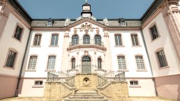 Eingang Schlos Weilerbach, &copy; Eifel Tourismus GmbH, D. Ketz