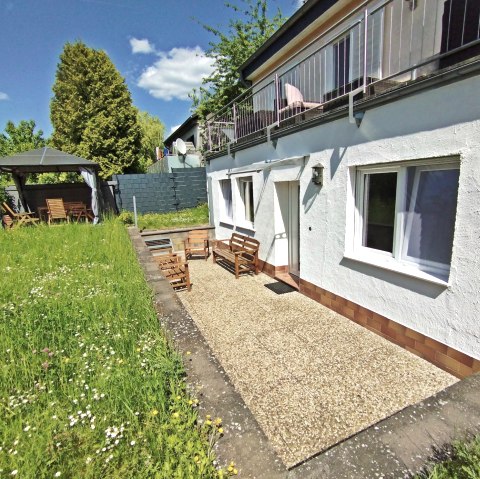 Terrasse und Garten 2, &copy; Linhart Marco