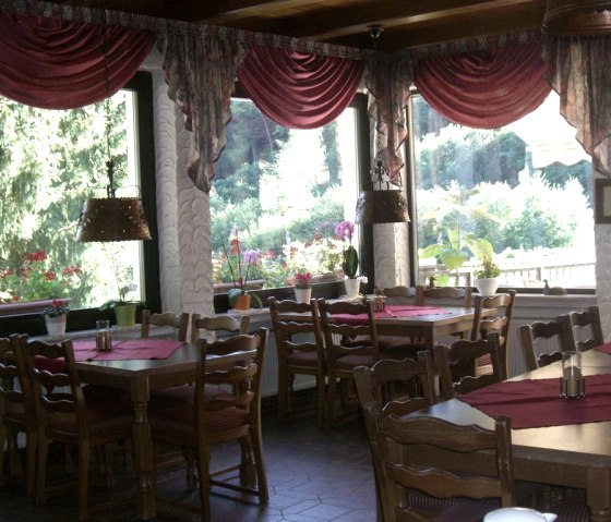 Restaurant, &copy; Burg Ramstein