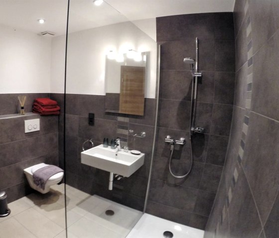 Badezimmer Foto 1, &copy; Ralinger Hof