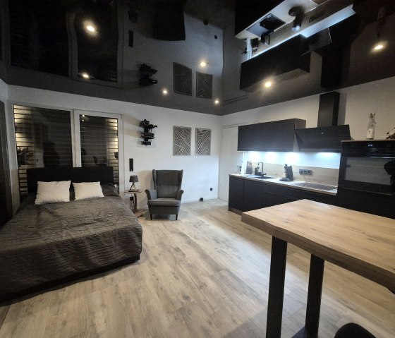 Studio, &copy; Lames