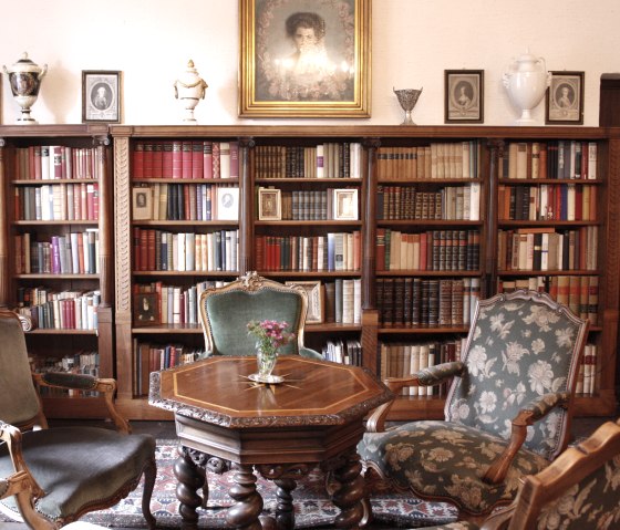 renaissanceschloss-3beaufort-castles, &copy; Beaufort Castles