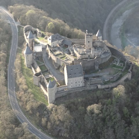 © Amis du Château de Bourscheid asbl