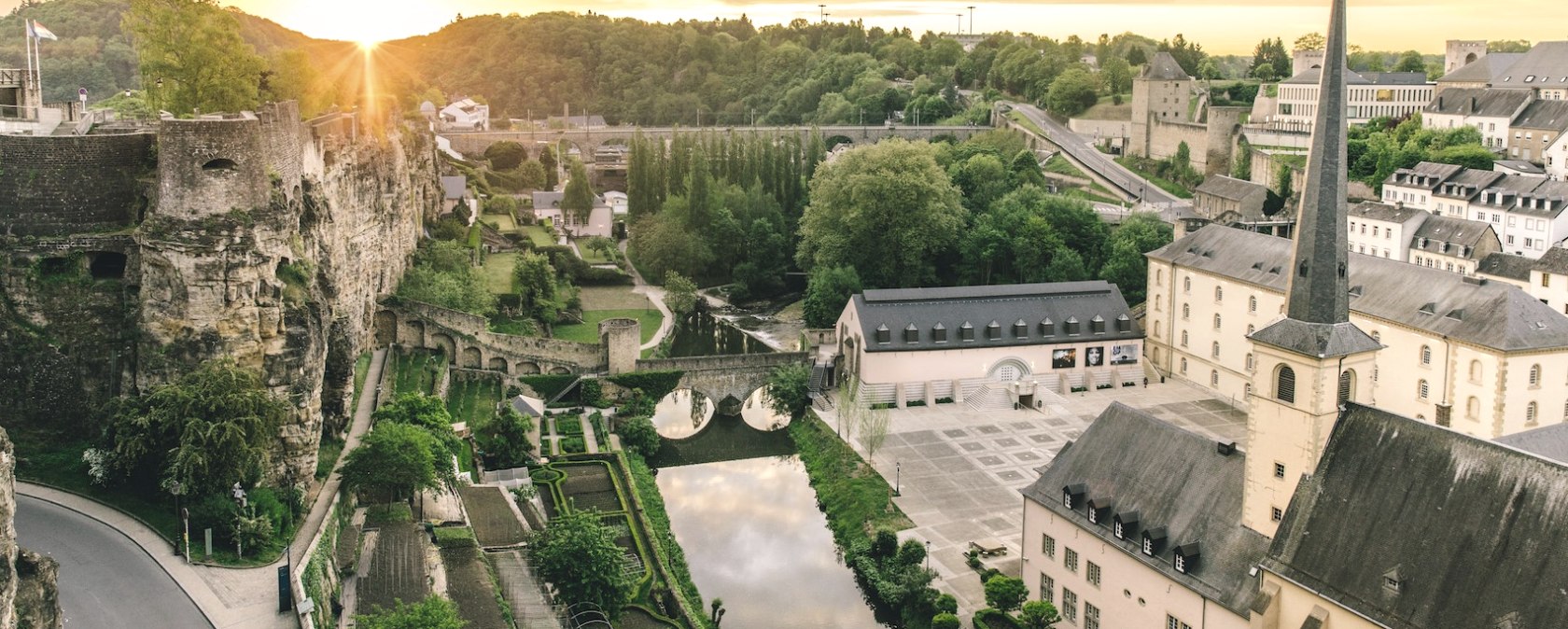 Luxembourg City, &copy; LCTO