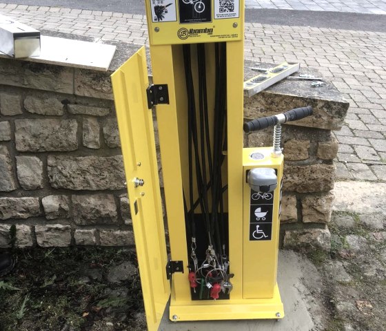 Bike station, &copy; R&uuml;diger Artz