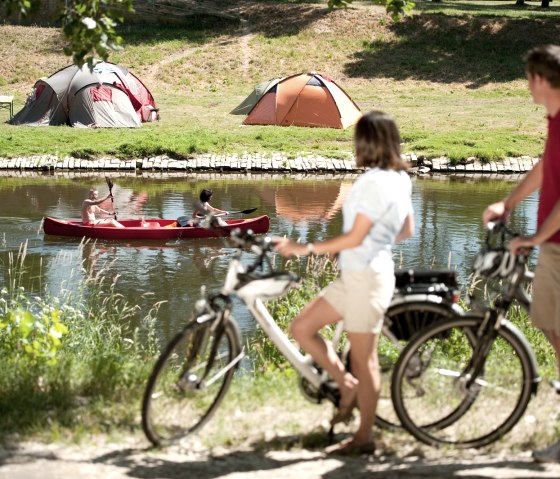 Fietsonderbreking op het Sauer fietspad, © Dominik Ketz Fotografie / Rheinland-Pfalz Tourismus GmbH