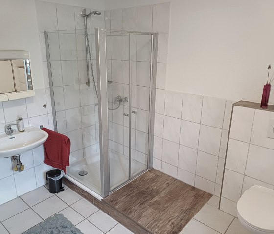 Badezimmer Erdgeschoss Foto 1, &copy; Deutsch-Luxemburgische Tourist Infos