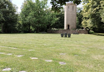Ehrenfriedhof, &copy; Tourist-Information Bitburger Land